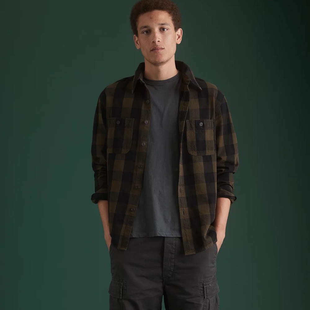 AE77 Premium Flannel Plaid Button-Up‎ Shirt Black Medium New With Tags